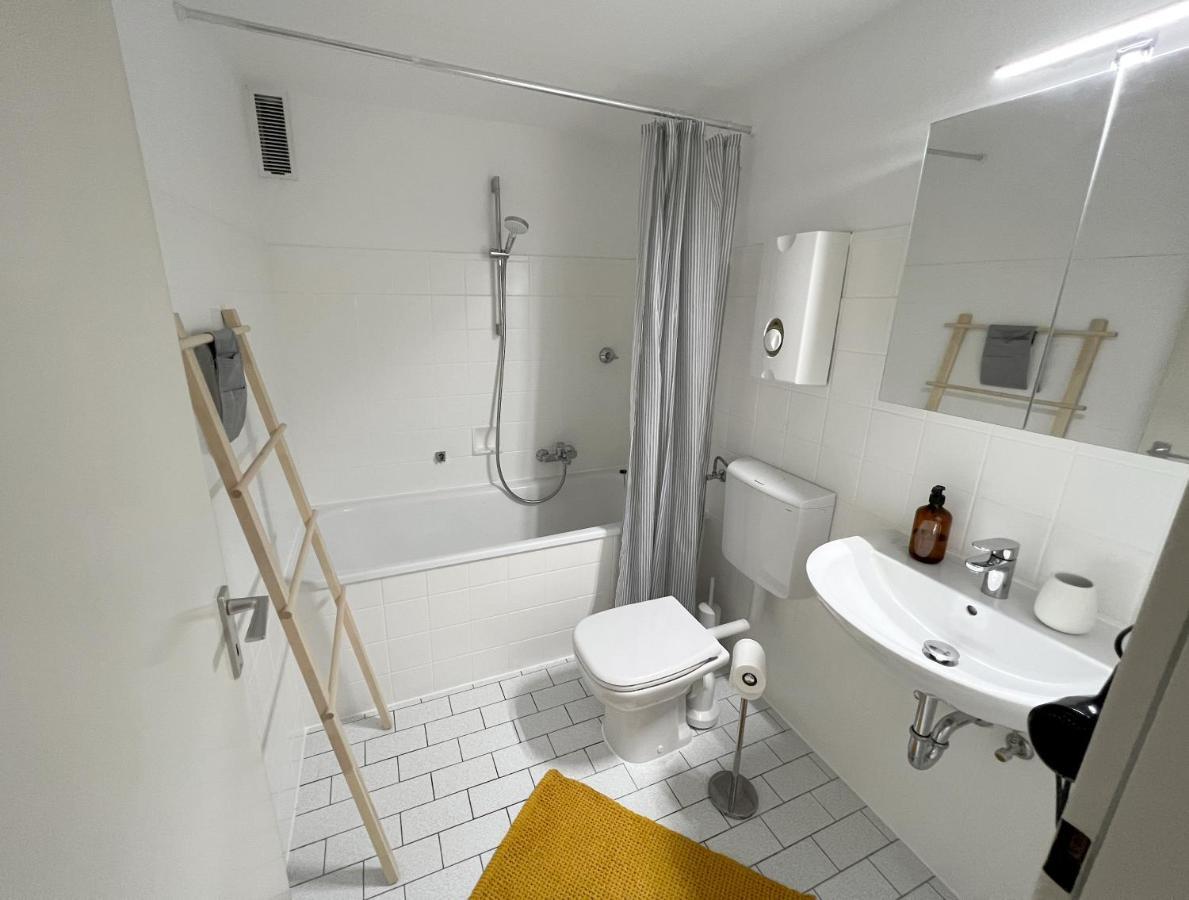 Beautiful 2-Room Apartment With Balkony In Willich Exteriör bild